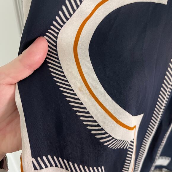 Reiss Isadora Navy Geometric Print Button Through Shirt - Picture 9 of 9